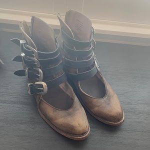 COPY - Scarlett, great used condition. Size 8